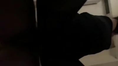 大学生情侣交流